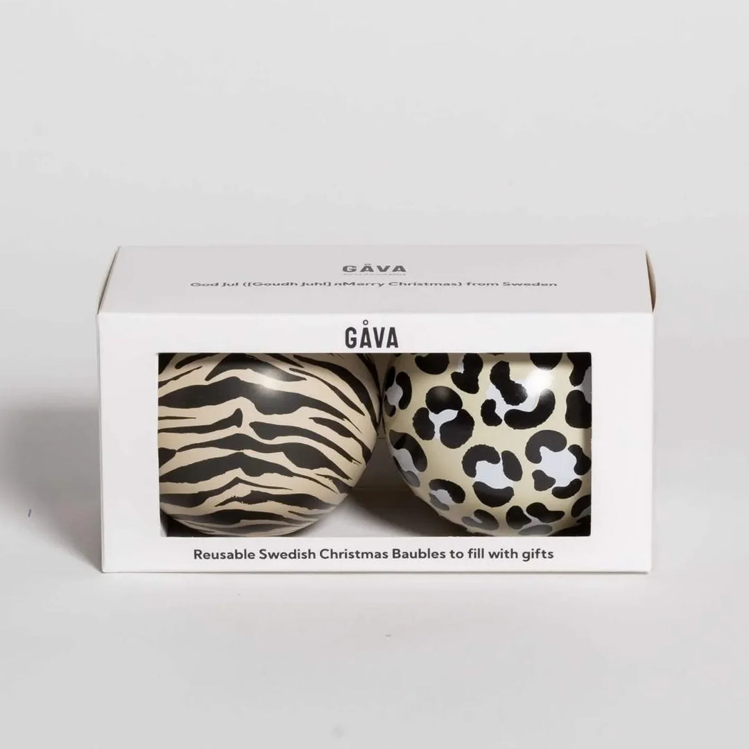 Scandinavian Chocolate Bauble Duo