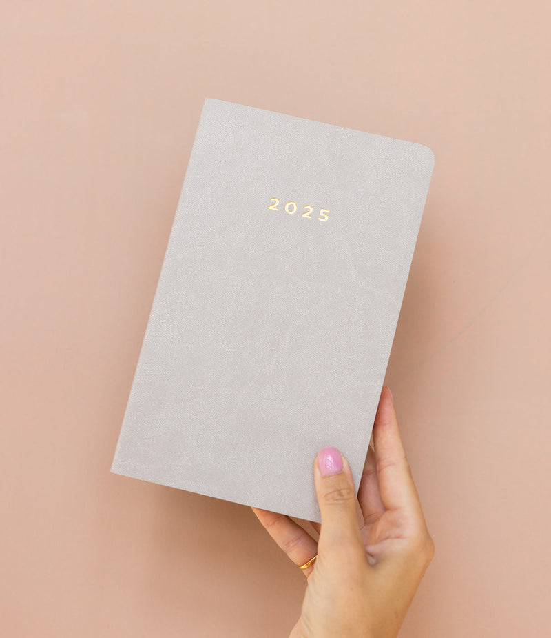 2025 Minimal Weekly Planner