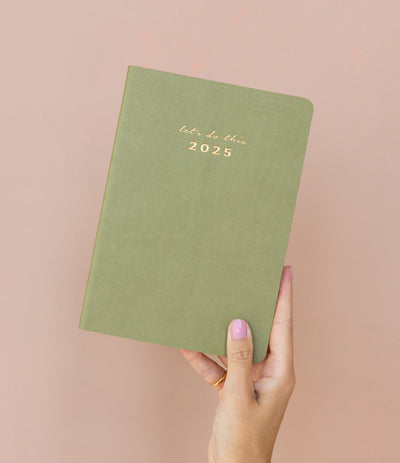 2025 Limited Edition Vertical Weekly Planner
