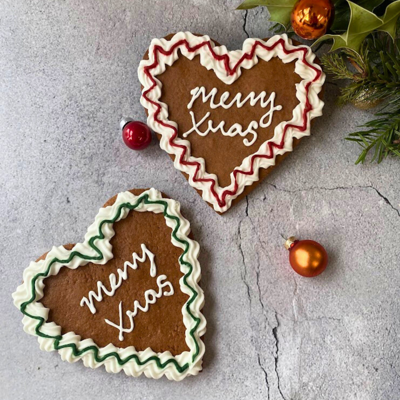 Oktoberfest Hearts cookies