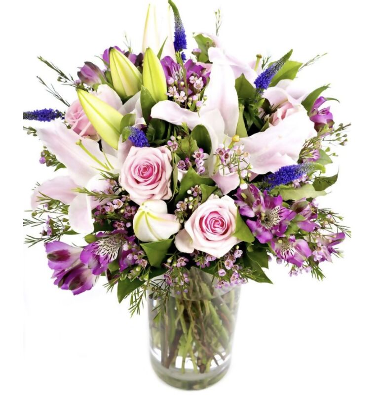 Roses & Lilies Bouquet – Pinks (Large Bouquet)