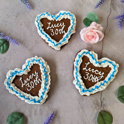 Oktoberfest Hearts cookies