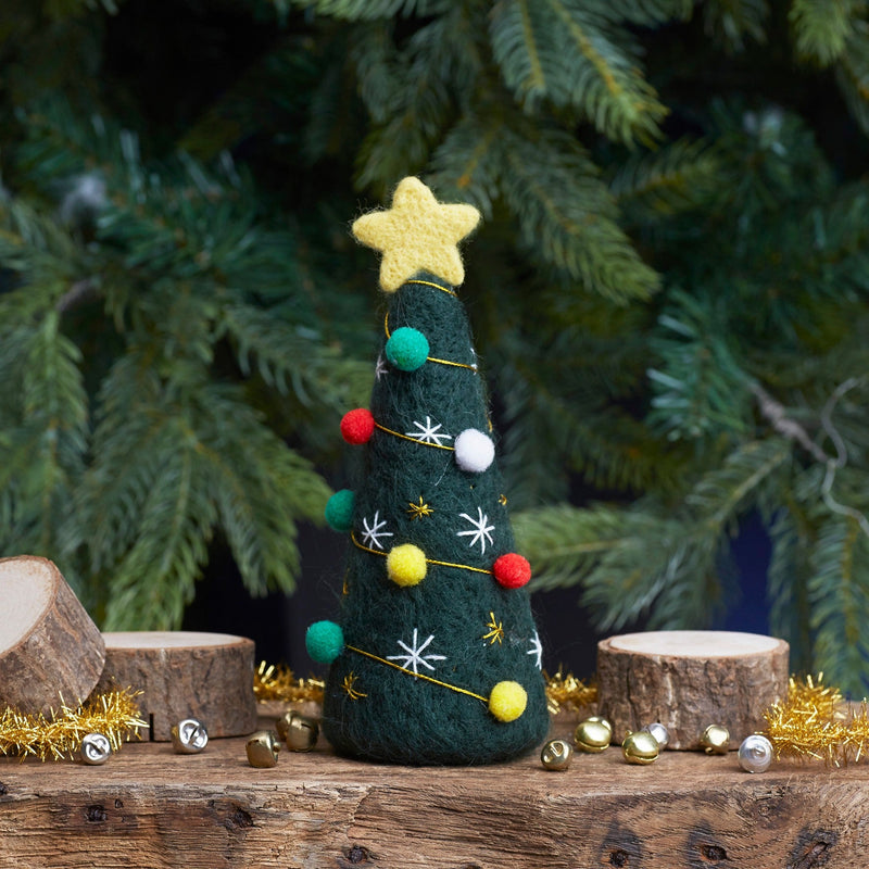 Simply Make Christmas Tree Felting Kit