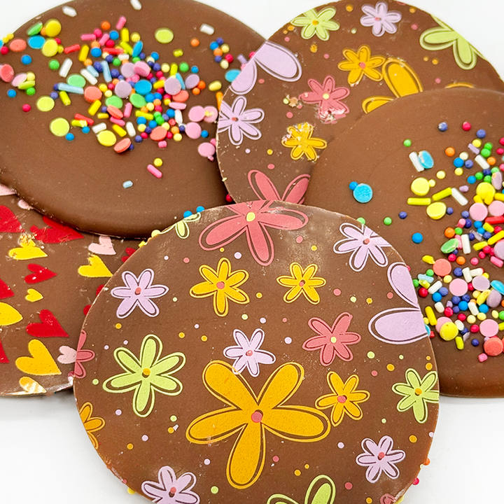 Giant Decorated Mother’s Day Chocolate Button