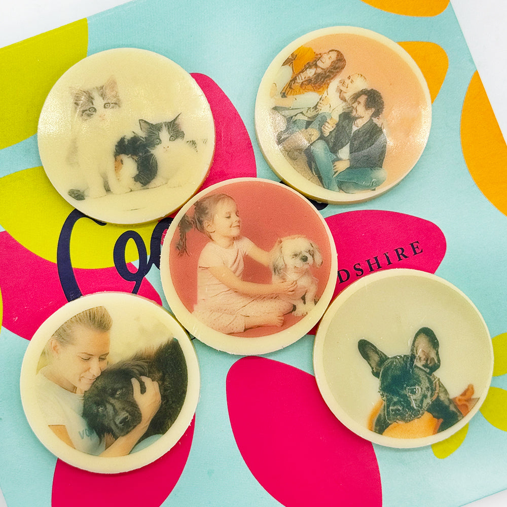 Personalised White Chocolate Cupcake Toppers – Pack of 30