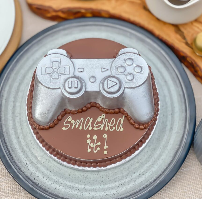 Mini Gamer Smash Cake