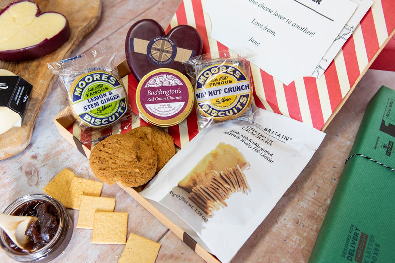 Cheese & Biscuit Delight Hamper