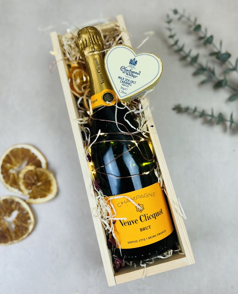 Veuve Clicquot & Charbonnel et Walker Truffles in Personalised Box