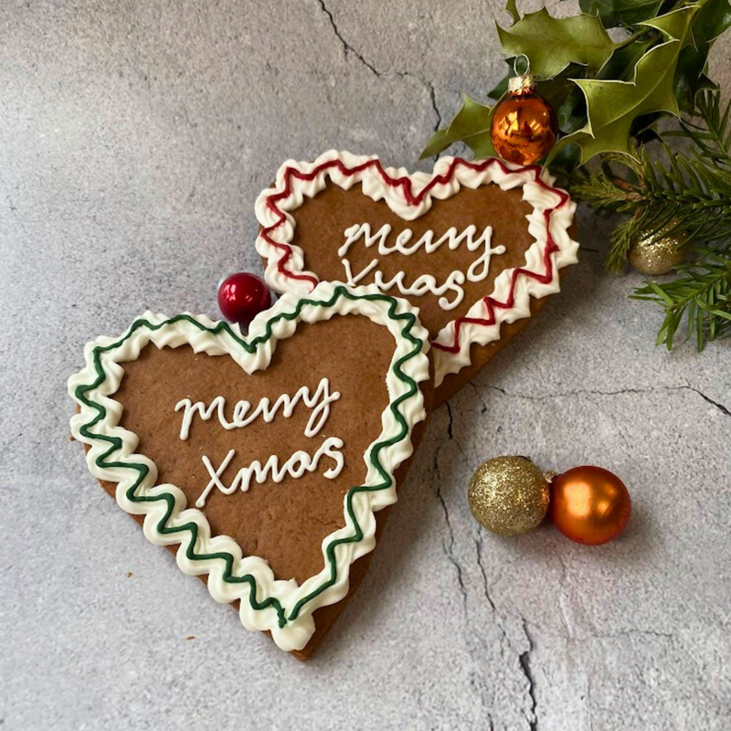 Oktoberfest Hearts cookies