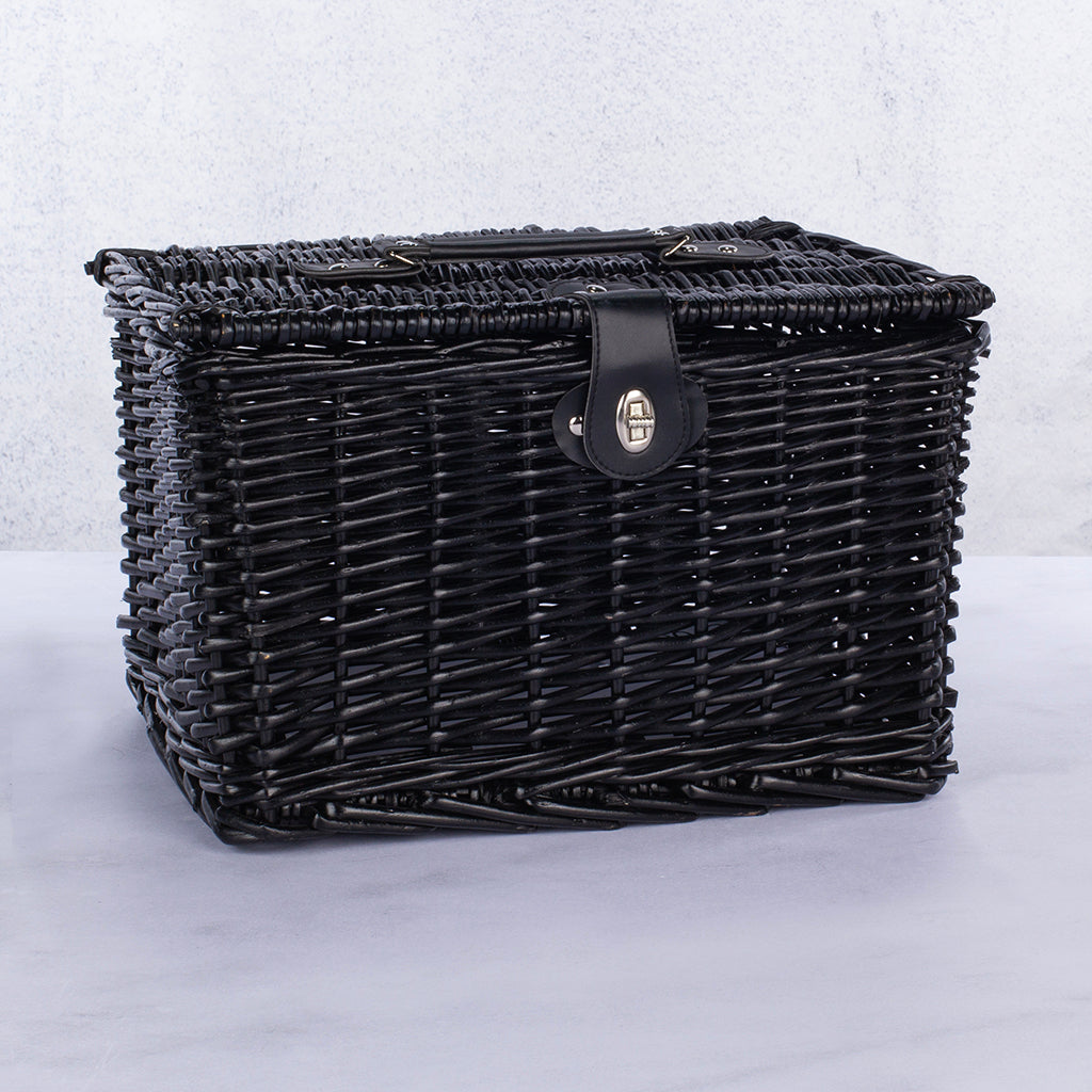 Luxury Wicker Extravaganza