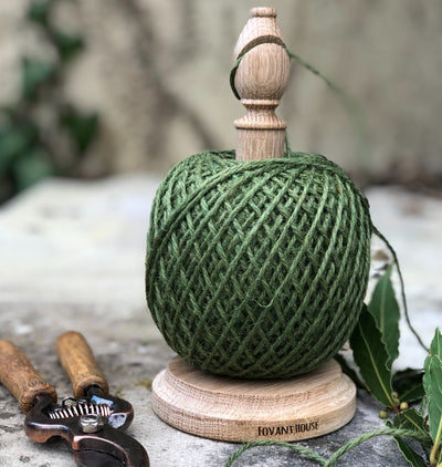 Oak Garden Twine Holder with Ball of Green Jute