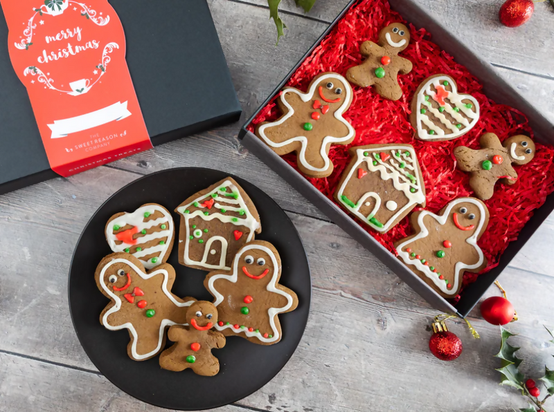 Christmas Gingerbread Family Biscuit Box