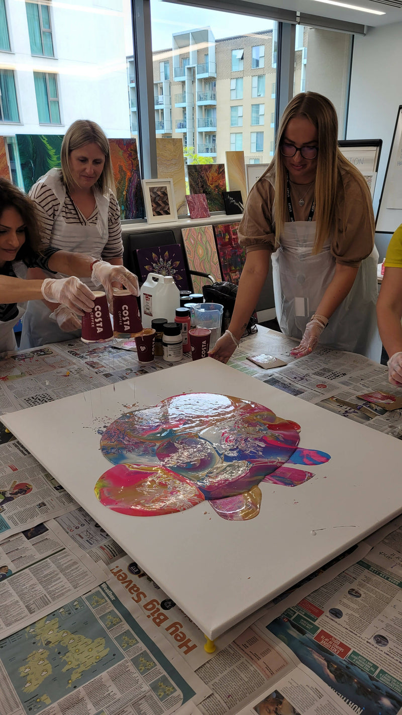Team Acrylic Pouring - In-person workshop